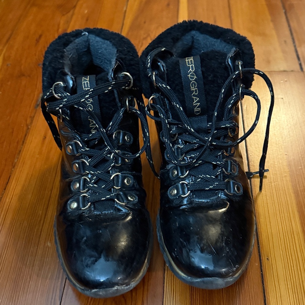 Cole Haan Zerogrand Waterproof Hiking Boot Black Patent Leather size 5 (3.5 kid)
